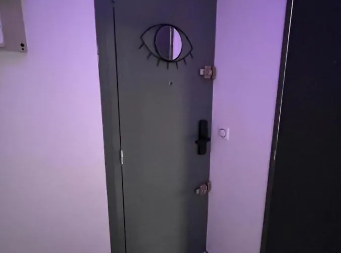 24 Tropic Deluxe * 아그