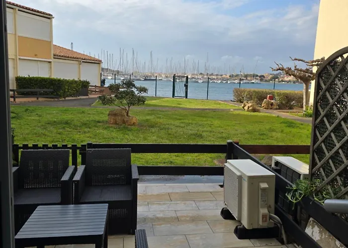 아파트 24 Tropic Deluxe