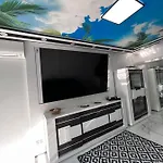 아파트 24 Tropic Deluxe *