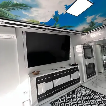 Apartment 24 Tropic Deluxe *