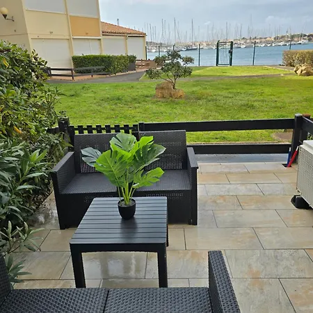 24 Tropic Deluxe Apartman