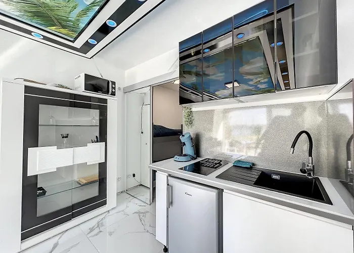 24 Tropic Deluxe Apartamento