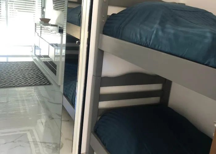 24 Tropic Deluxe Apartamento Agde